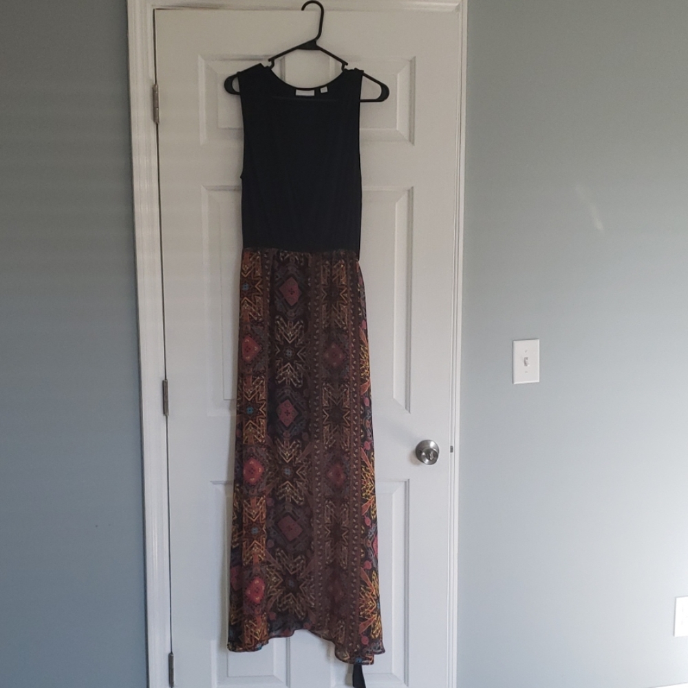 New york and company deep v neck maxi